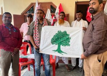 चुनावी प्रचार प्रसार समाग्री वितरण