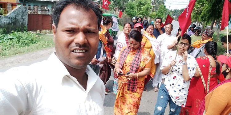 नेकपा माओवादी केन्द्रका इनरुवा २ का वडा अध्यक्षका उम्मेदबार पंण्डीतको सर्वत्र चर्चा