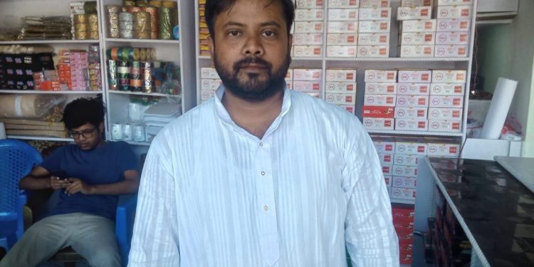 न्यू अन्सारी जनरल स्टोरको उद्घाटन