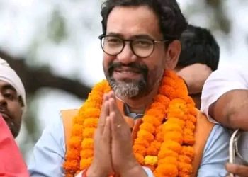 निरहुआ: भोजपुरी फिल्मका स्टारबाट आजमगढको ‘नायक’ सम्म