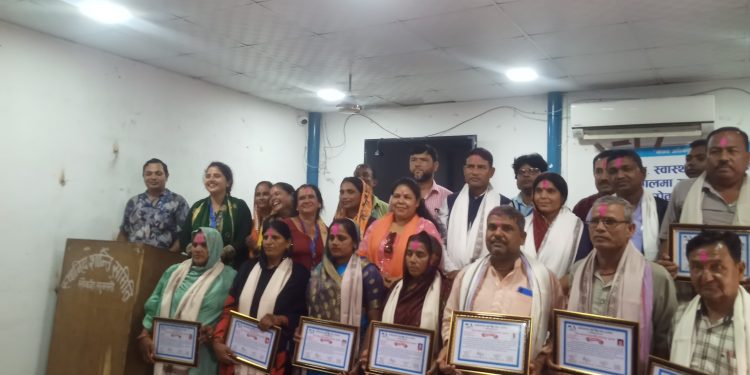 कोशीका जनप्रतिनिधिलाई सम्मान