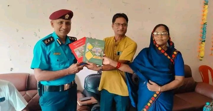 भोक्राहा नरसिंह गाउँपालिकाले सुनसरी जिल्ला प्रहरी कार्यालय प्रमुख प्रहरी उपरीक्षक ढकाललाई स्वागत र सम्मान 