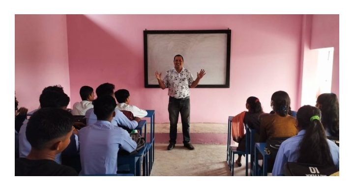 सूर्य किरण एकेडेमी विद्यालयमा कक्षा ११ को पढाई सुरु