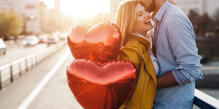 आज फेब्रुअरी १४ अर्थात् ‘भ्यालेन्टाइन डे ?