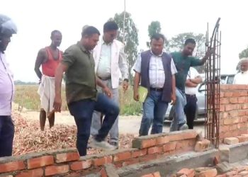 भाेक्राहा नरसिंह गाउँपालिकामा संचालित विभिन्न याेजनाहरूकाे अनुगमन