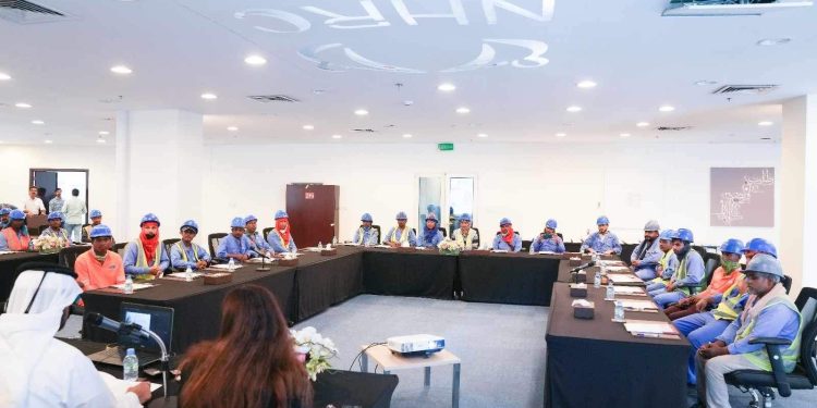 नेपाली श्रमिकसँग राष्ट्रिय मानव अधिकार आयोग कतार