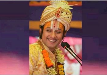 आचार्य श्रीनिवास पाँच सय जरीवाना तिरेर रिहा