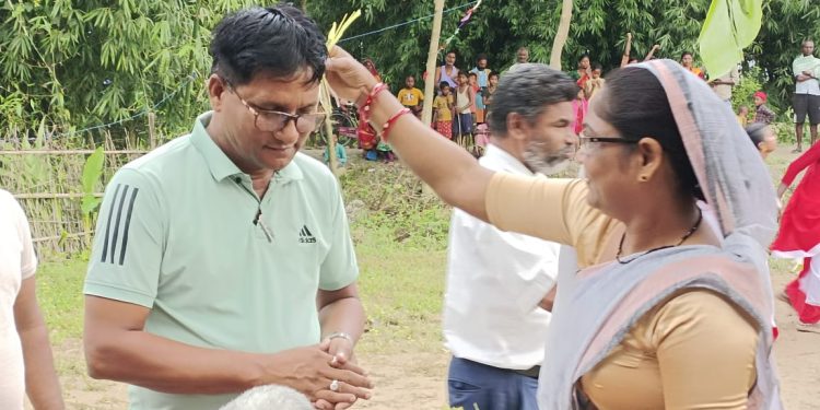 उराउको पर्वमा रमाए अध्यक्ष भए उराउ समुदाय खुशी