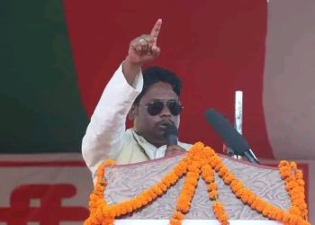 पूर्वमन्त्री अब्दुल खानको पहलमा खानेपानी मेसिन जडान