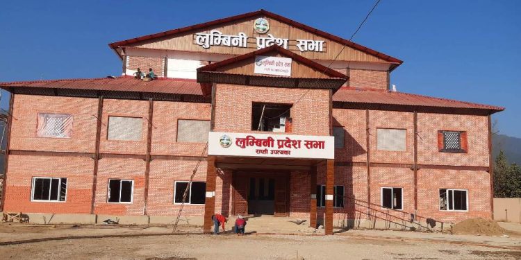 लुम्बिनी प्रदेशमा महिला कर्मचारीले महिनावारी बिदा पाउने