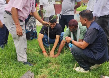 गणतन्त्र दिवसमा वृक्षारोपण