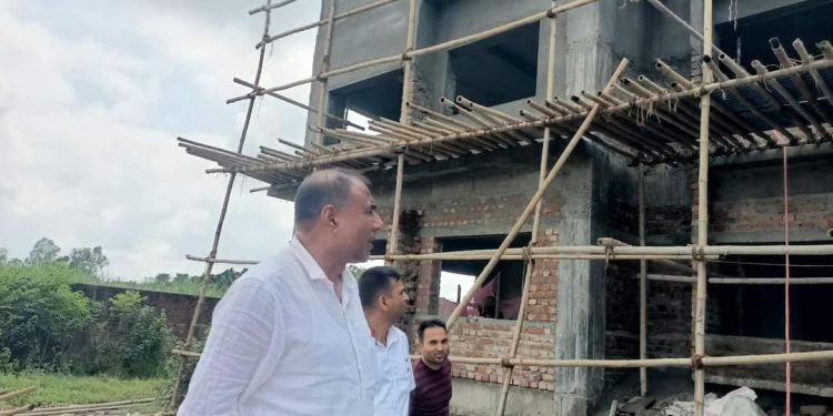 हरिनगर गाउँपालिकाको प्रशासकीय भवन निर्माण अन्तिम चरणमा