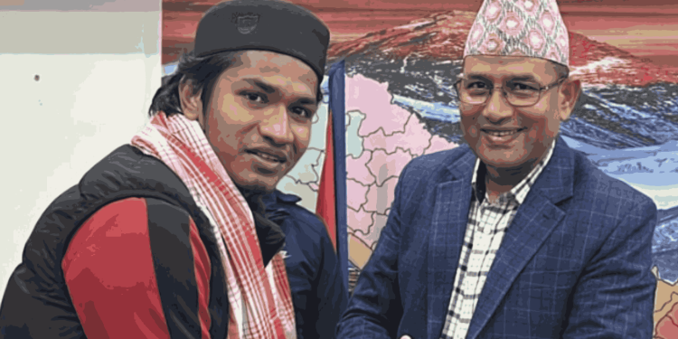 टेक्वान्डो प्रशिक्षक र सामाजिक अभियन्ता उमर खान सुनसरीमा सम्मानित