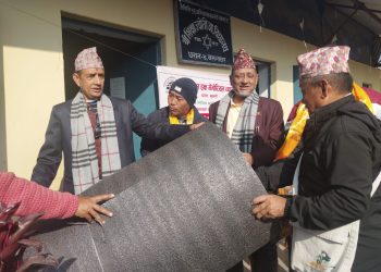 जियाउल हक मेमोरियल ट्रस्टद्वारा श्री ज्योति विद्यालयलाई फोम र कार्पेट वितरण