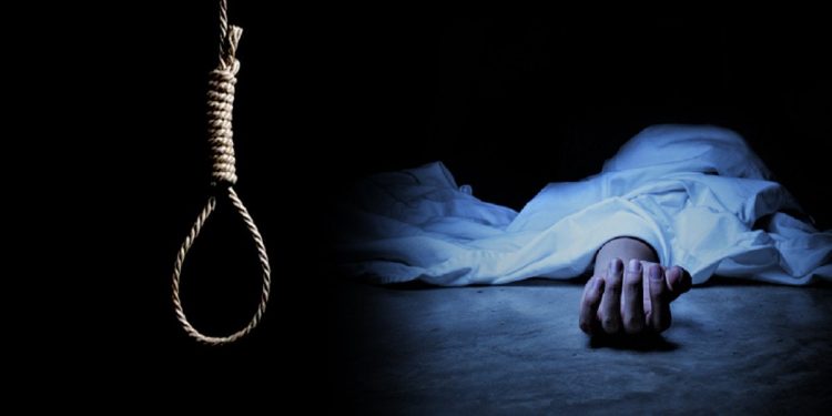 बर्जु गाउँपालिका २१ वर्षीया युवती झुन्डिएर आत्महत्या    