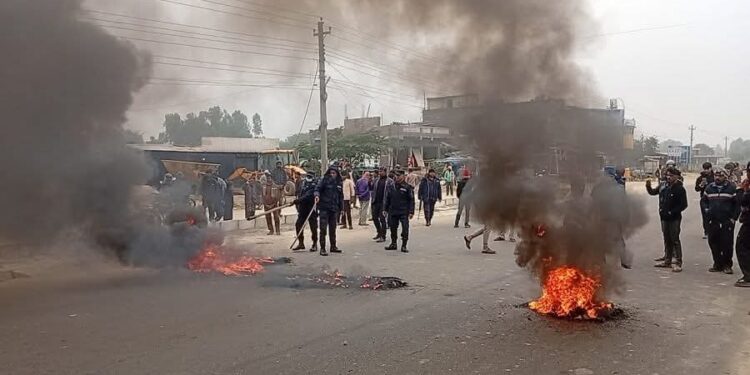 Protest in Siraha Against Violence on Hindu Community in Bangladesh, Highway Blocked